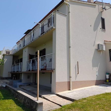 Ema Appartement Labin  Buitenkant foto