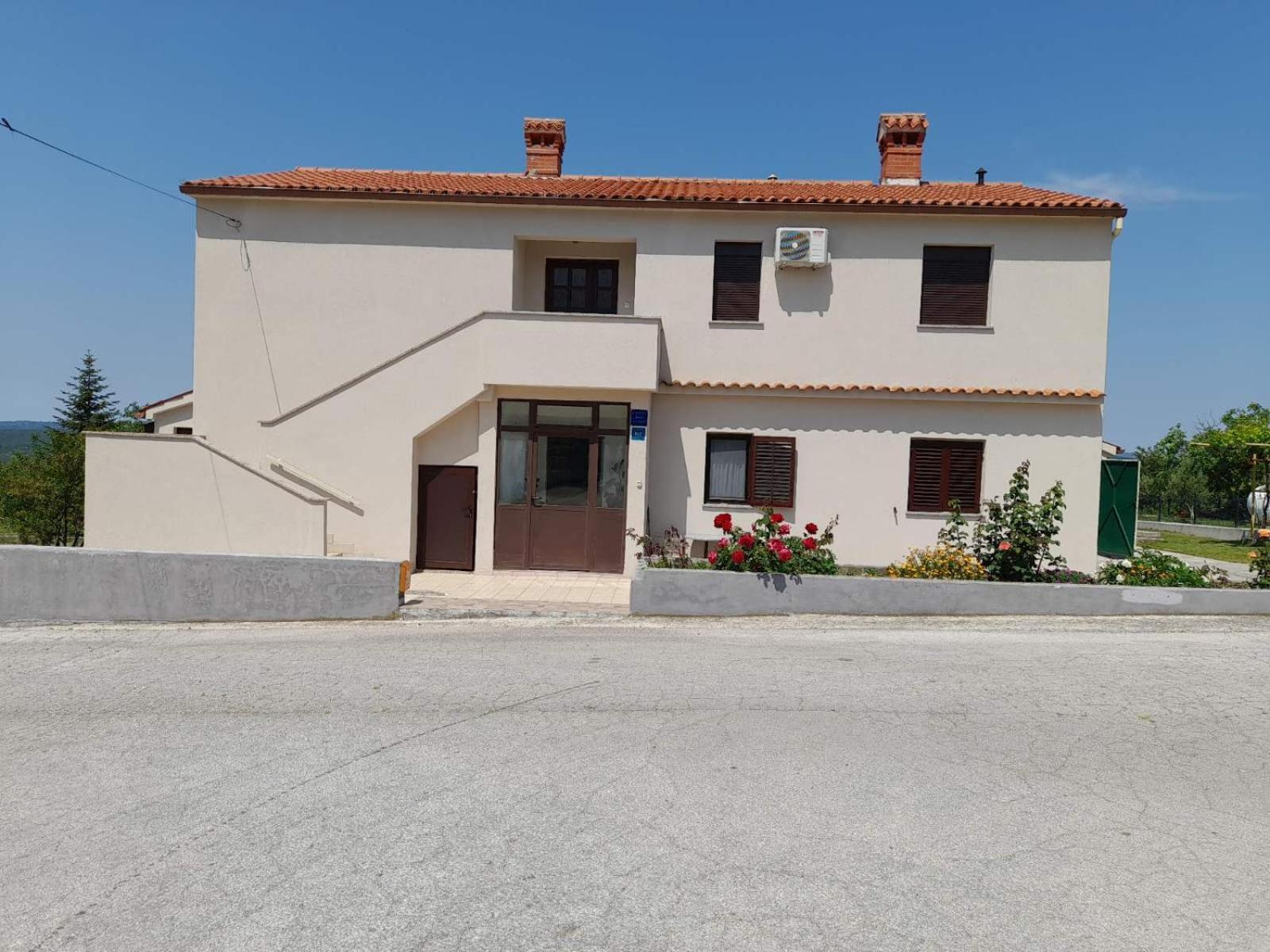 Ema Appartement Labin  Buitenkant foto