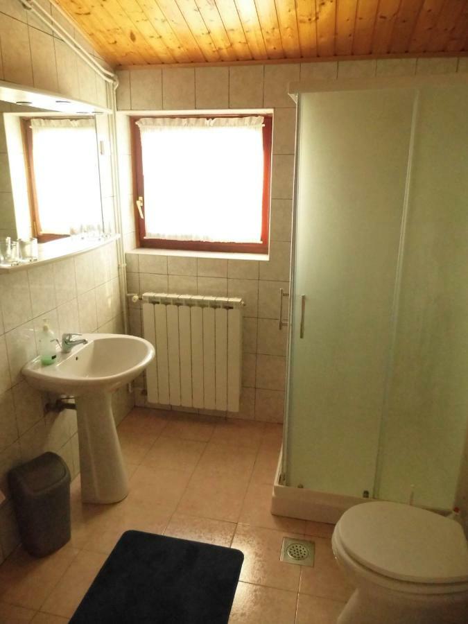 Ema Appartement Labin  Buitenkant foto
