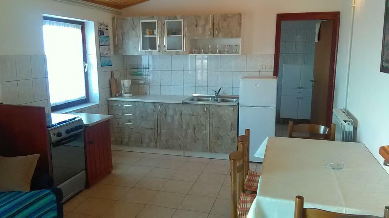 Ema Appartement Labin  Buitenkant foto